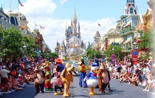 Orlando Luxury Transportation to Walt Disney’s Night of Joy