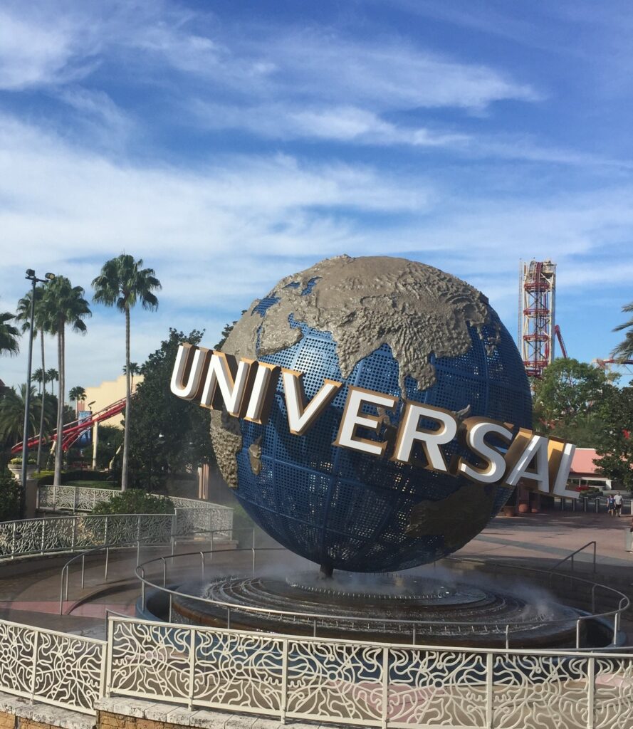 Luxury Town Car’s to Airport, Resorts, Orlando’s Universal Halloween Horror Nights